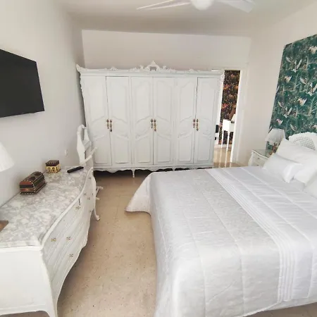 Apartment Rosalia 5 Estrellas - Garaje Free - 90m2 Granada